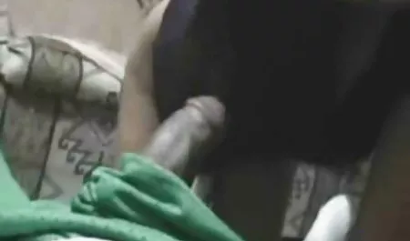 என் கால்கள் காலுறைகள் நினைப்பார்கள் எனவே, நல்ல உங்கள் பெரிய காயி or மாங்கா Joi இந்திய ஆபாச காலுறைகள்