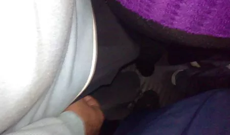 ஆசிய Joi முதிர்ந்த இந்திய