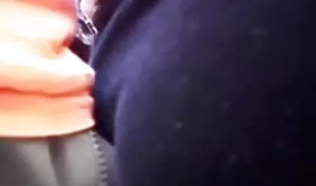 வியாபாரி லில்லி ஃபோர்டு russkaya erotika விருதுகள் மான்டிங்கோ மற்றும் ஜேசன் பிரவுன்