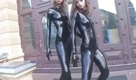 அலுவலகத்தில் குத Rusko ஆர்னோ செக்ஸ் கொண்ட இரு தோழர்களே