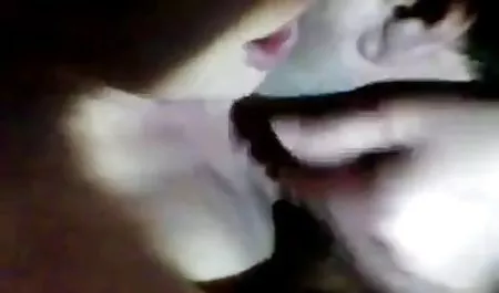 ஒல்லியாக பழைய இந்திய வீட்டில் ஆபாச watch free பொன்னிற பாட்டி இரண்டு கைகள் யோனியில் விடுதல்