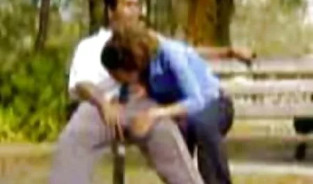 கொடூரமான மிதவைகள், மற்றும் இந்திய ஆபாச 90 அழகான அந்நியன் வேடிக்கை.