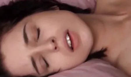 மிகவும் தனியா செக்ஸ் home இந்திய புதுமண தம்பதிகளின் உல்லாச பிரயாணம் தங்க நிற பல பளப்பான முடி மற்றும் தனியா மார்பகங்கள் ஒரு விபச்சார