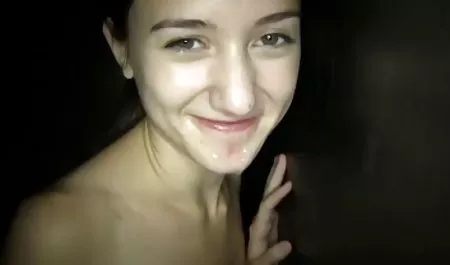 பெரிய தாகமாக, தனியா இந்திய ஆபாச வார்ப்பு காதல் காத்திருக்கும் திறந்த