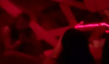 தொகுப்பாளினி இந்திய ஆபாச சிவப்பு Antonella கட்டி