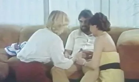 Domina pegging ஒரு துண்டு பையன் இந்திய ஆபாச ஆசிரியர்