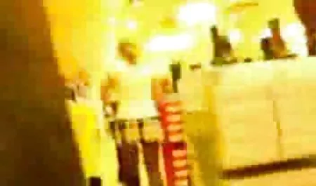 நல்ல டீன் இந்திய பெண்கள் ஆபாச ஏற்படுத்துகிறது ஒரு தொங்கு பையன் அவளை வெற்று அடி