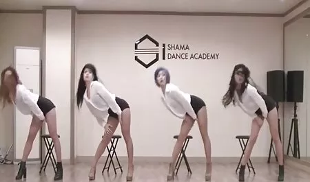 அனைஸ் எடுக்கும் ஒரு பெரிய காயி or ஆபாச படம் இந்திய மாங்கா