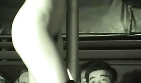 விண்டேஜ் செக்ஸ், ஆசிரியர், இந்திய 3 வழி