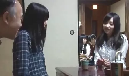 என்றார் ஒரு குண்டாகவும் பெண் வரும் கட்சி. இந்திய செக்ஸ் அண்டை