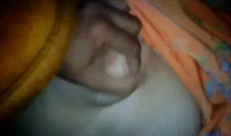 பிரஞ்சு டீன் டிப்பானி இந்திய ஆபாச செயலாளர் பெறுகிறார், செக்ஸ், தோட்டத்தில்