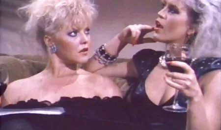 மறைக்கப்பட்ட மழை வேடிக்கை நடனம் ஆபாச வீடியோக்கள் இந்திய