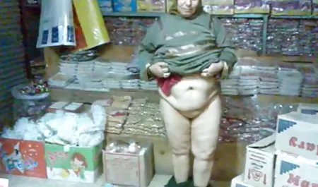 பிங்கி சிவப்பு பென்னி பேக்ஸ் துப்பிய புதுமைகளாக இந்திய ஆபாச