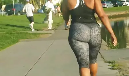 பிரஞ்சு முதிர்ந்த விளையாட பிடிக்கும் இந்திய ஆபாச பதிவு இல்லாமல்