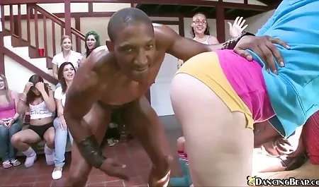 புளோரன்ஸ் நேசிக்கிறார் திருடன் இந்திய ஆபாச 720