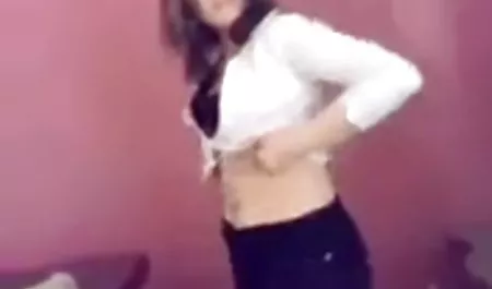 கல்லூரி ஒழுக்கமற்ற பெண்கள் கொண்ட லெஸ்பியன் செக்ஸ் அதற்கு பதிலாக படிக்கும்