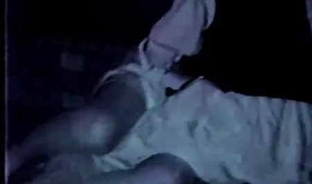 முதிர்ந்த பிரஞ்சு இந்திய சிற்றின்ப இலவச பெண் சலவை இயந்திரம்