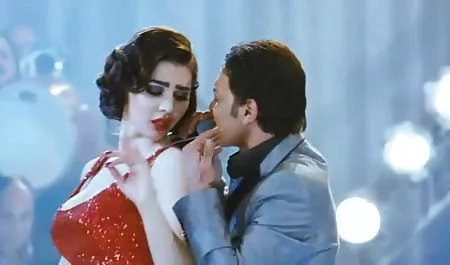 வாலண்டினா ரிச்சி ஆதிக்கம் பெரிய கருப்பு இலவச இந்திய ஆபாச பேச்சு டிக்